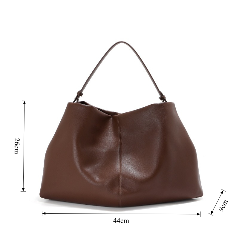 Bolso de Hombro de Cuero Genui - Luxury Bags Quiet reseña y precio