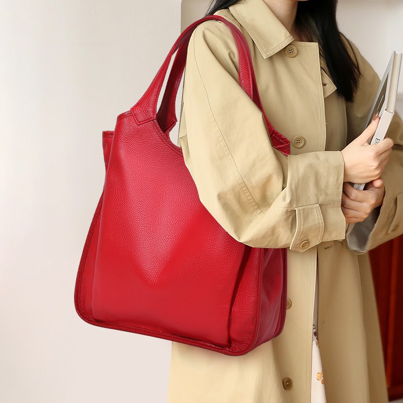 Bolso de Hombro de Cuero Genui - Luxury Bags Quiet reseña y precio